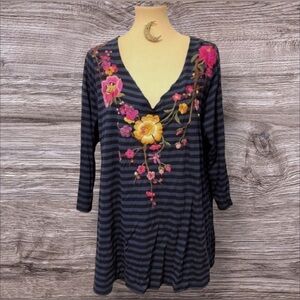 Johnny Was JWLA Cotton L/S Blue Black Embroidered Deep Scoop Neck Shirt 1X